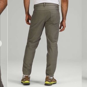 Lululemon ABC slim pants 32/32
